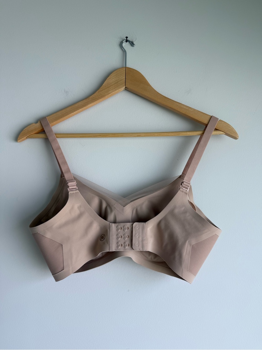 Honeylove CrossOver Bra Original Sand Nude Wireless Bra Size M - Picture 3 of 8